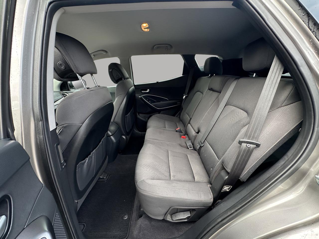 2017 Hyundai Santa Fe Sport Premium | Reverse Cam | Heated Seats Photo