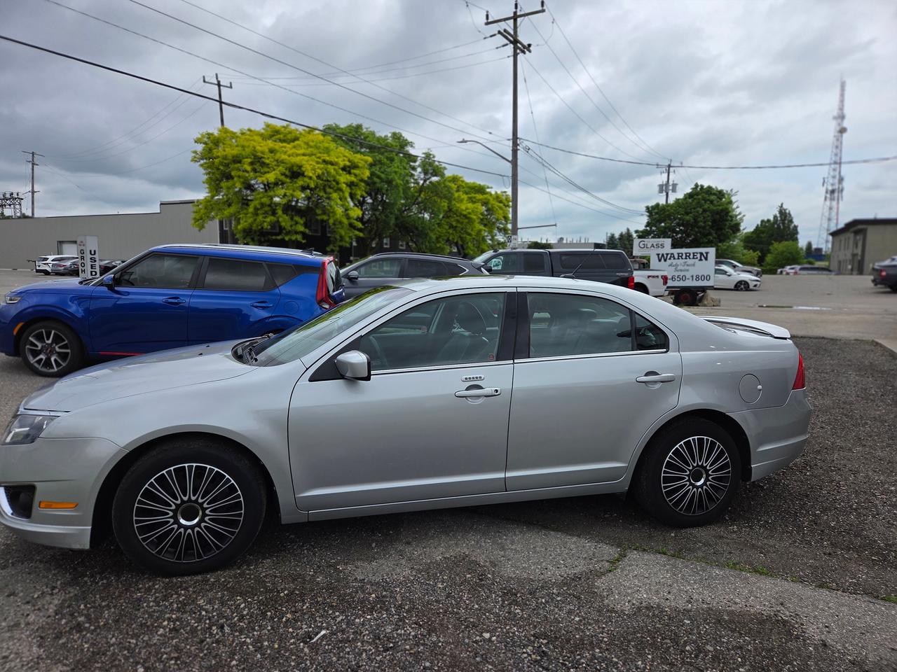 2010 Ford Fusion SEL Photo