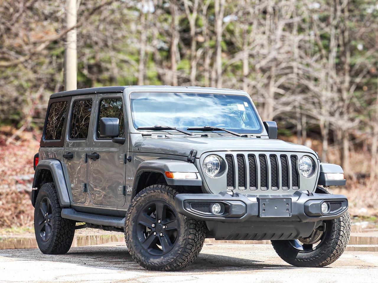 2018 Jeep WRANGLER UNLIMITED Sahara Photo