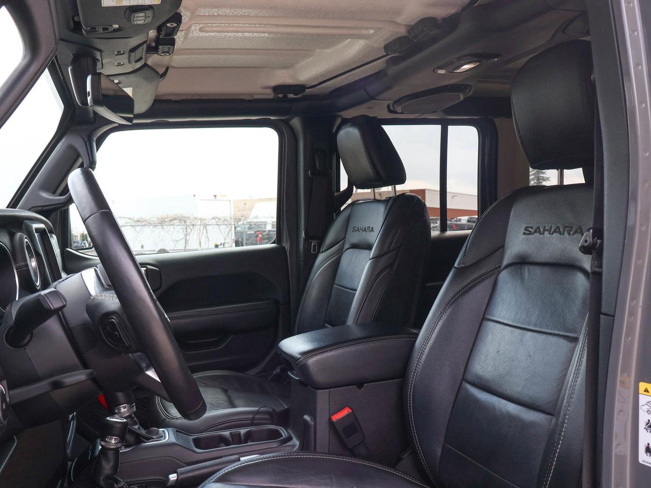2018 Jeep WRANGLER UNLIMITED Sahara Photo