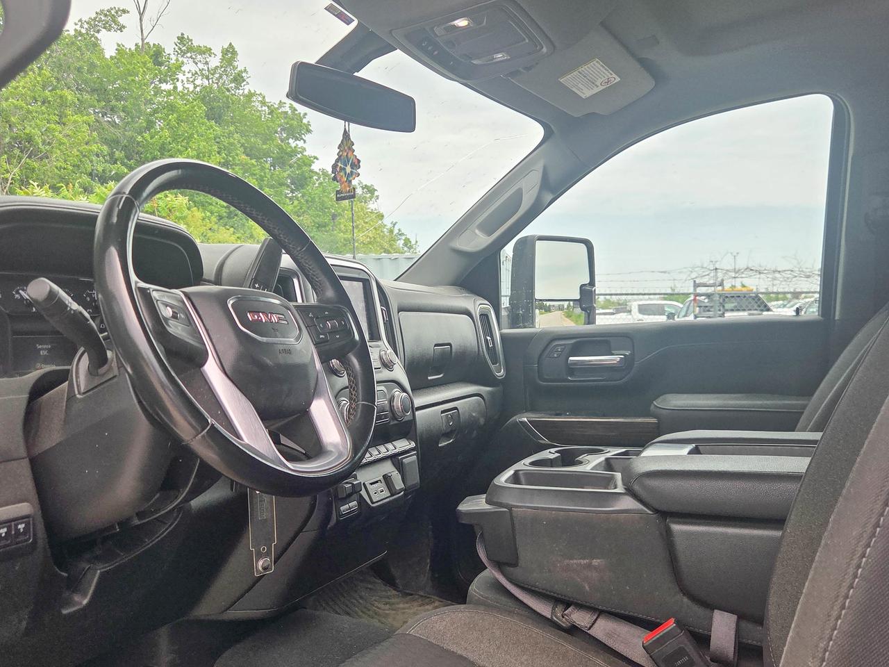 2023 GMC Sierra 3500HD SLE Photo