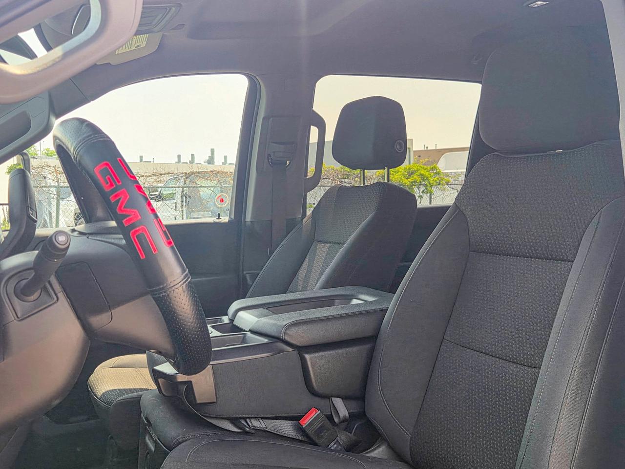 2024 GMC SIERRA 2500HD Pro Photo