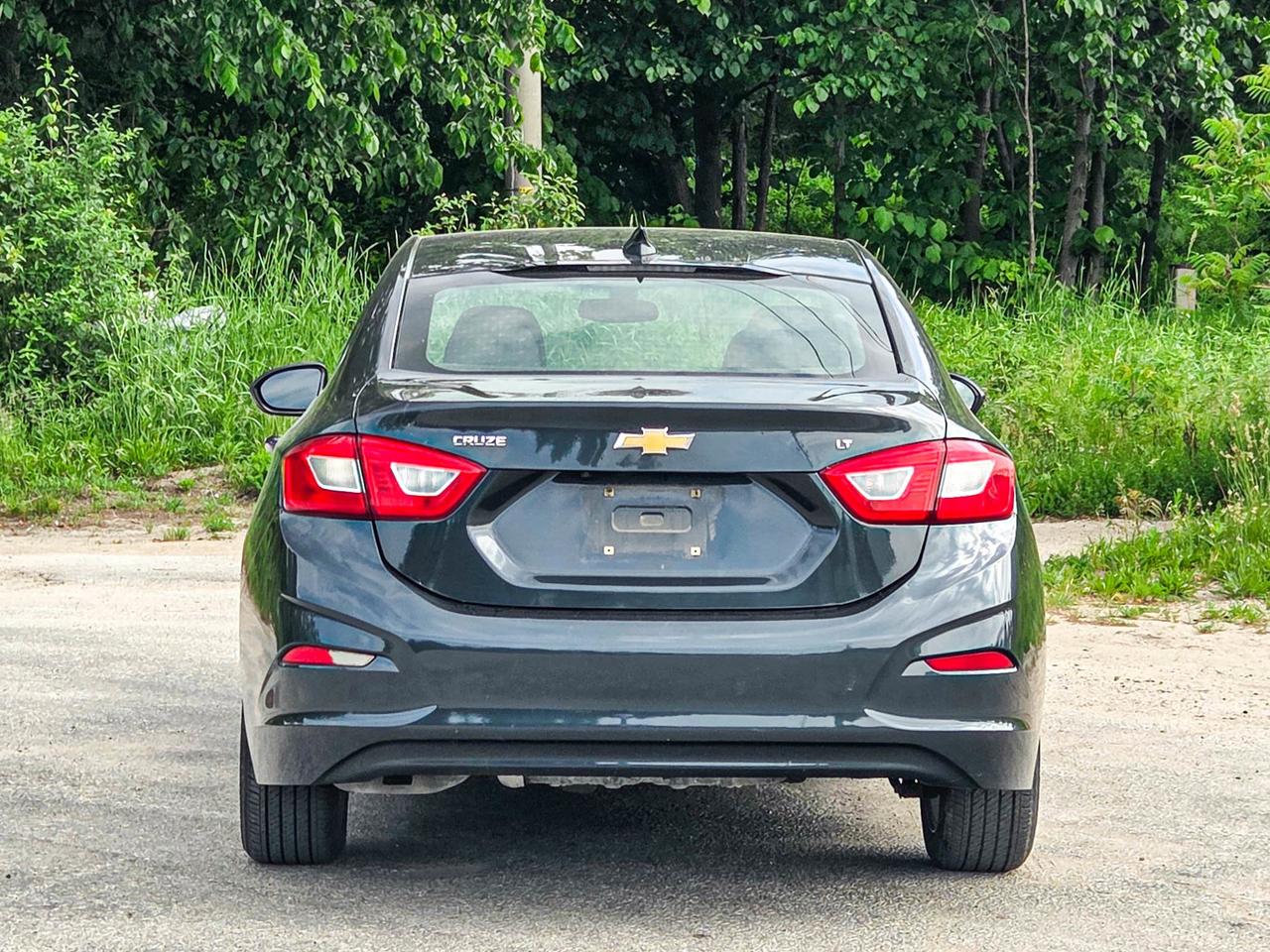 2018 Chevrolet Cruze LT Photo