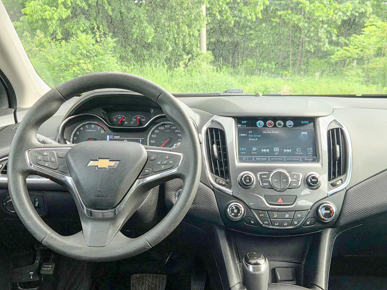 2018 Chevrolet Cruze LT Photo