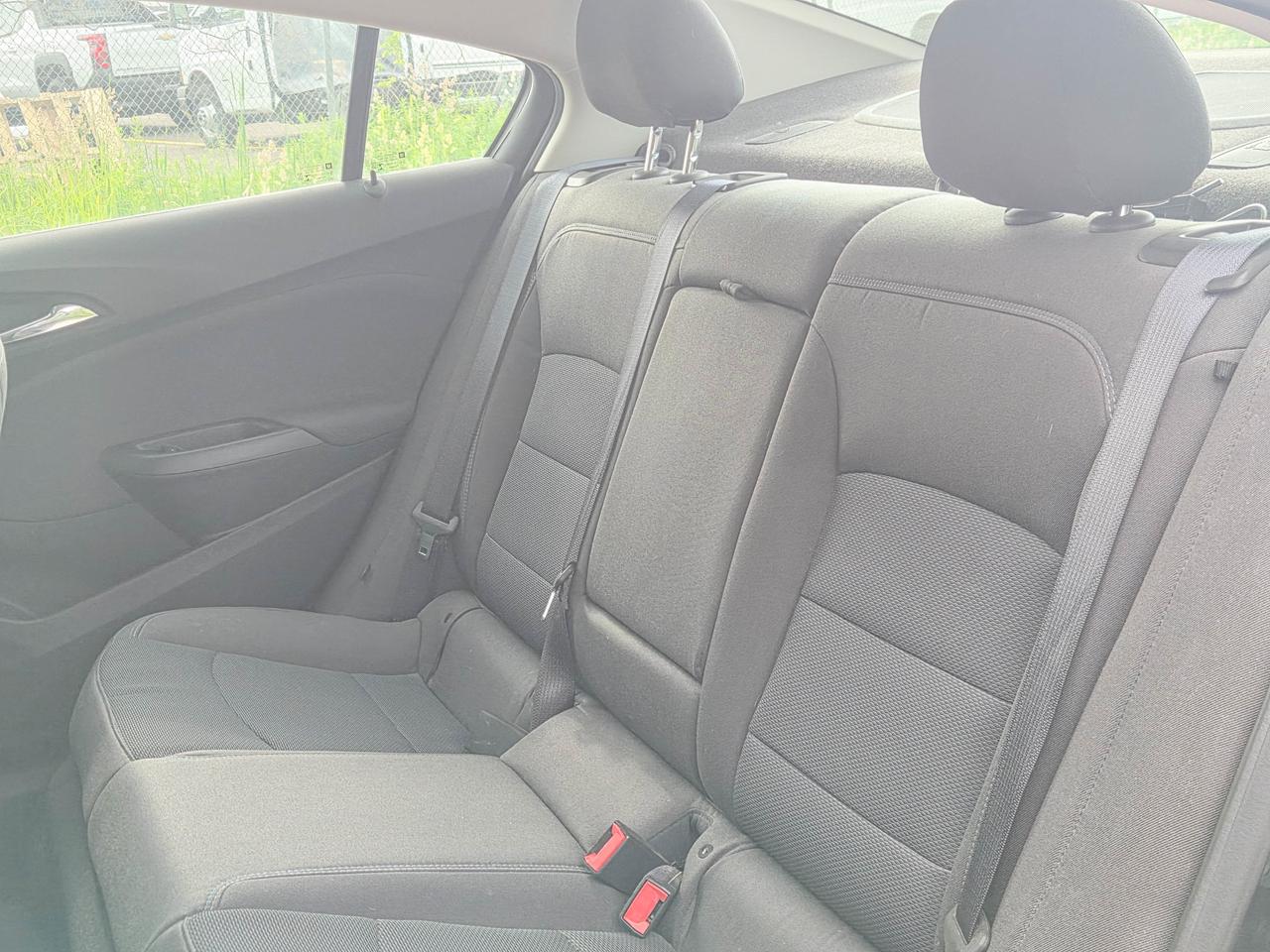 2018 Chevrolet Cruze LT Photo