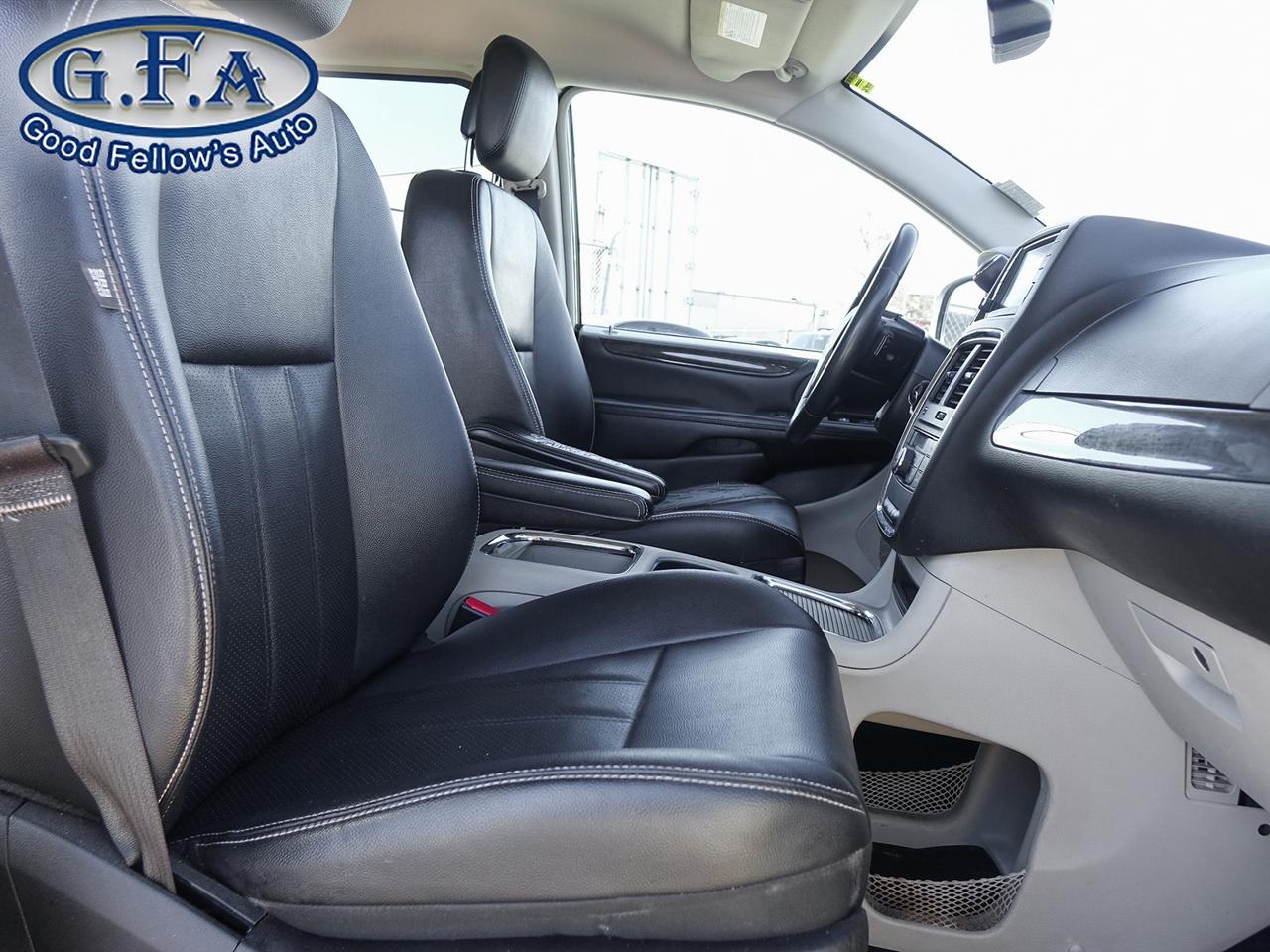 2016 Dodge Grand Caravan CREW PACKAGE, ALLOY WHEELS, LEATHER SEATS, THIRD R Photo