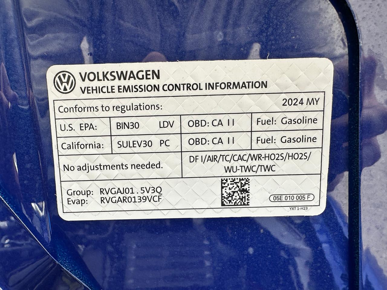 2024 Volkswagen Taos Comfortline HTD-Cloth Panoroof XM CarPlay RearCam Photo