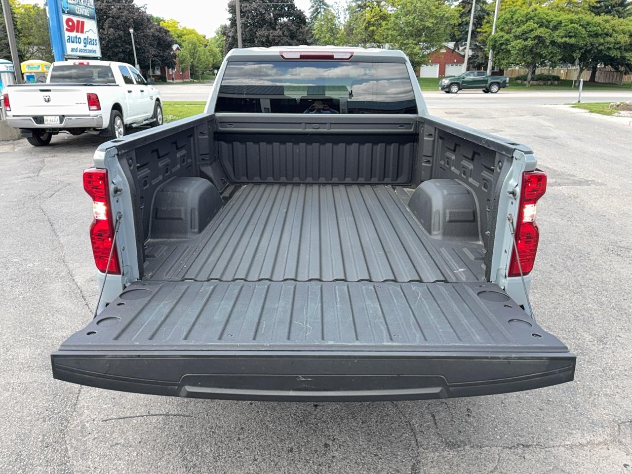 2024 Chevrolet Silverado 1500 Custom 4WD DoubleCab 2.7L4cylGas 6'7"Box Photo