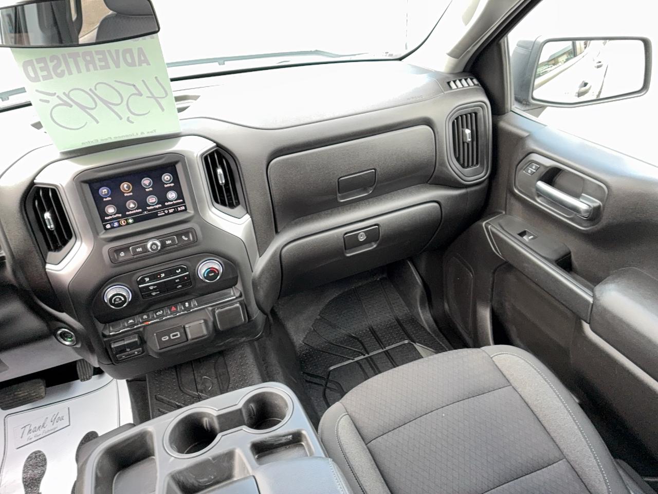 2024 Chevrolet Silverado 1500 Custom 4WD DoubleCab 2.7L4cylGas 6'7"Box Photo