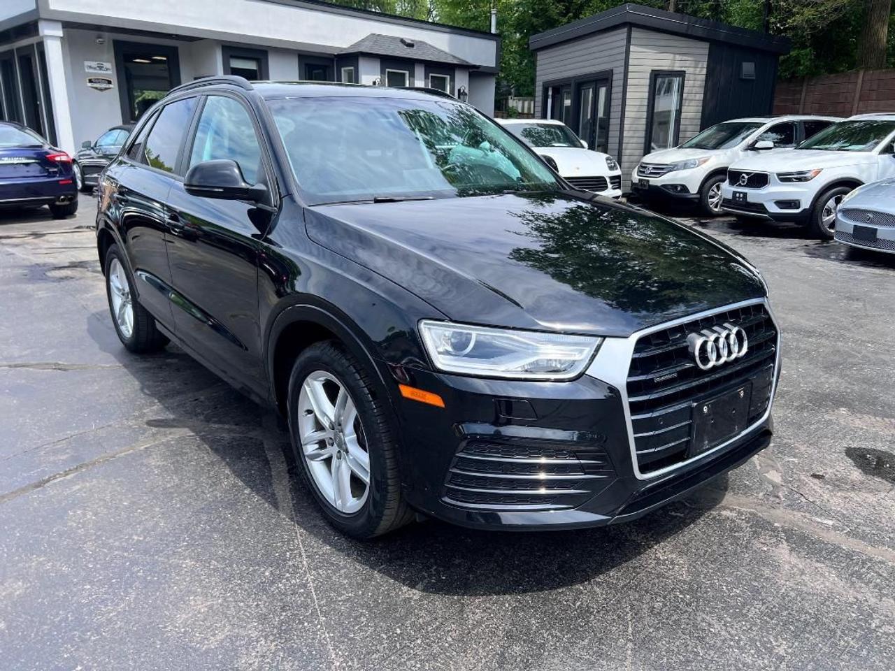 <p>&nbsp;</p><p>super clean, great options and very low mileage. This one owner vehicle looks and drives exceptional. Excellent service history. Hard to find in this condition !!!</p><p>carfax clean, no accidents ever</p><p>all vehicles sold by us are fully reconditioned, oil service and certified. Visit our webpage for more exciting vehicles villageautoancaster.ca</p><p>Looking for financing? Here at Village Auto, we have partnered up with some key financing companies which allow us to offer some finance options for our specialty vehicles 2013 and older. Please ask for details.&nbsp;&nbsp;(2013 and Newer) Finance available. Rates starting from 6.99%. O.A.C.</p>