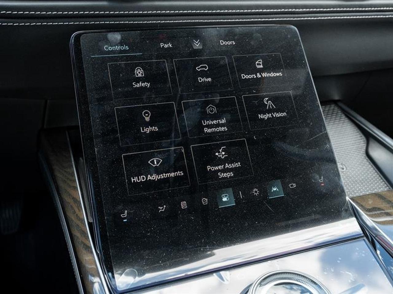 2026 Cadillac Escalade Platinum Sport Photo