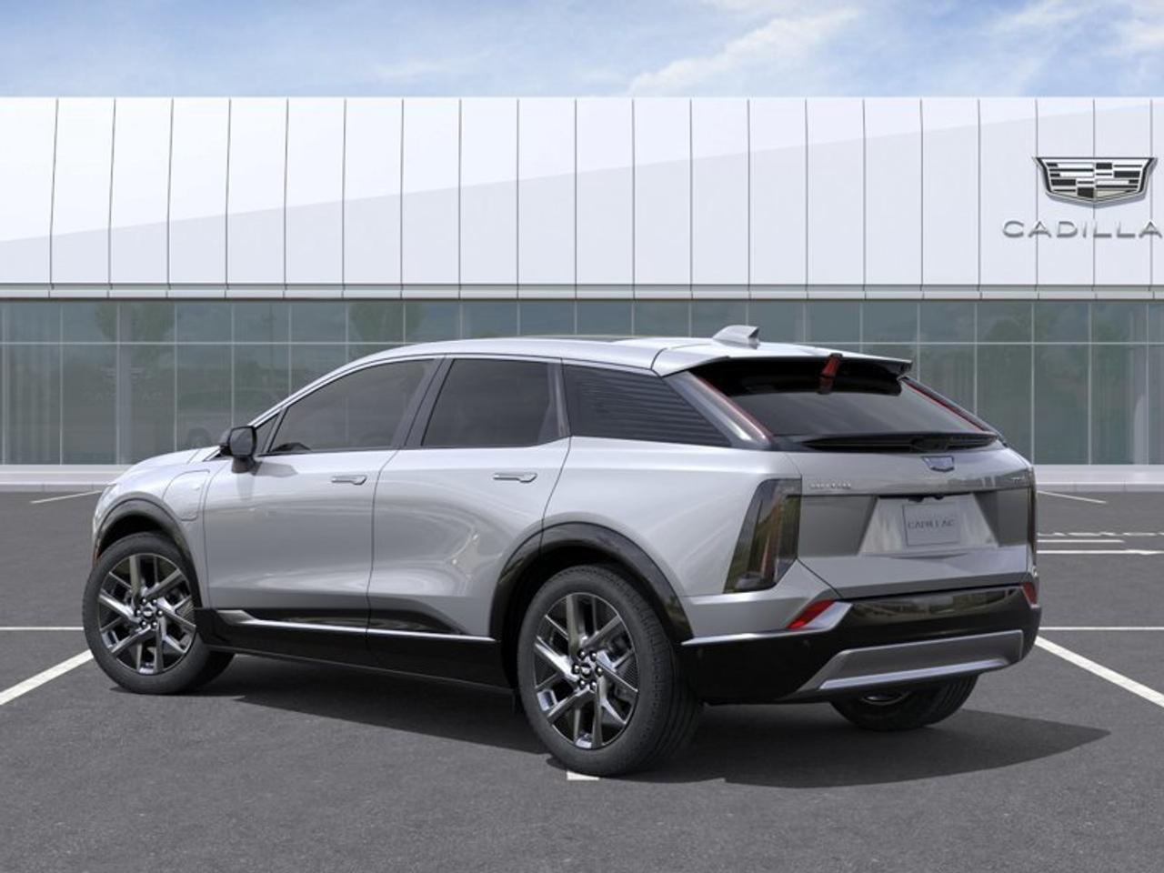 2026 Cadillac OPTIQ Luxury Photo2