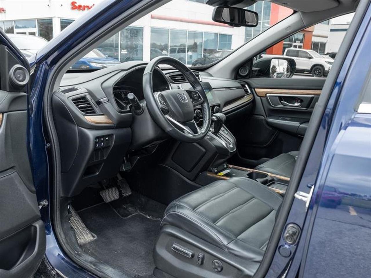 2022 Honda CR-V Touring 4WD Photo