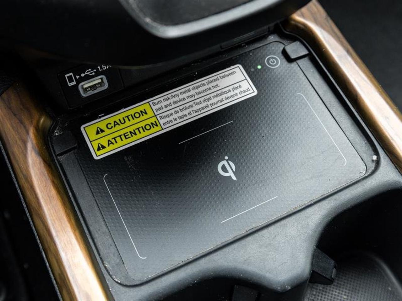2022 Honda CR-V Touring 4WD Photo