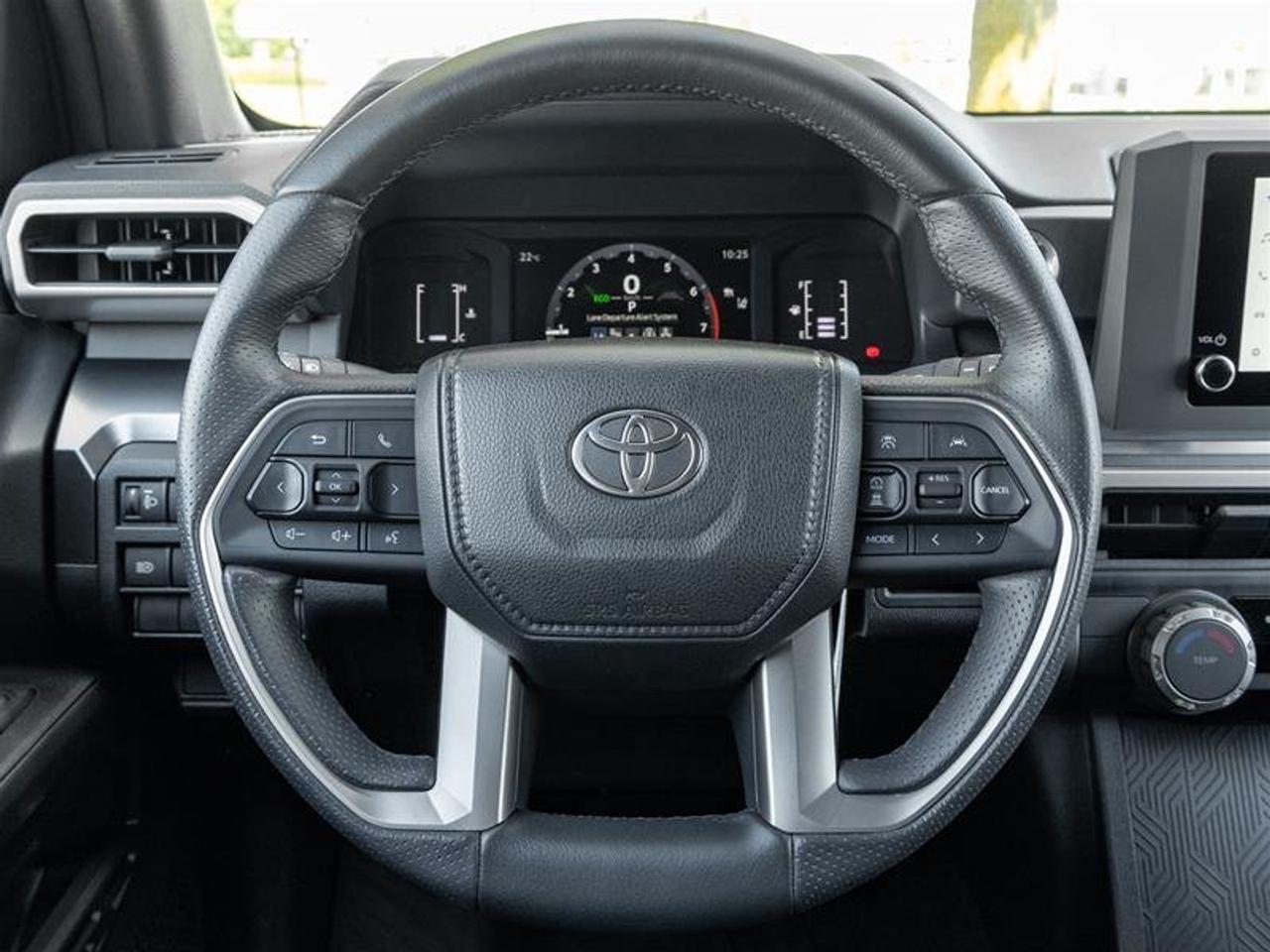 2025 Toyota 4Runner Backup Cam | Assist Steps | Heated Seats | Adaptive Cruise | 4Runner Photo