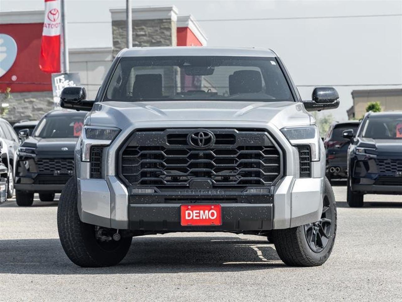 2026 Toyota Tundra 4X4 Tundra CrewMax Limited Pano Sunroof | Backup Cam | Navi | Ventilated Seats | Wireless Charging | Limited Photo