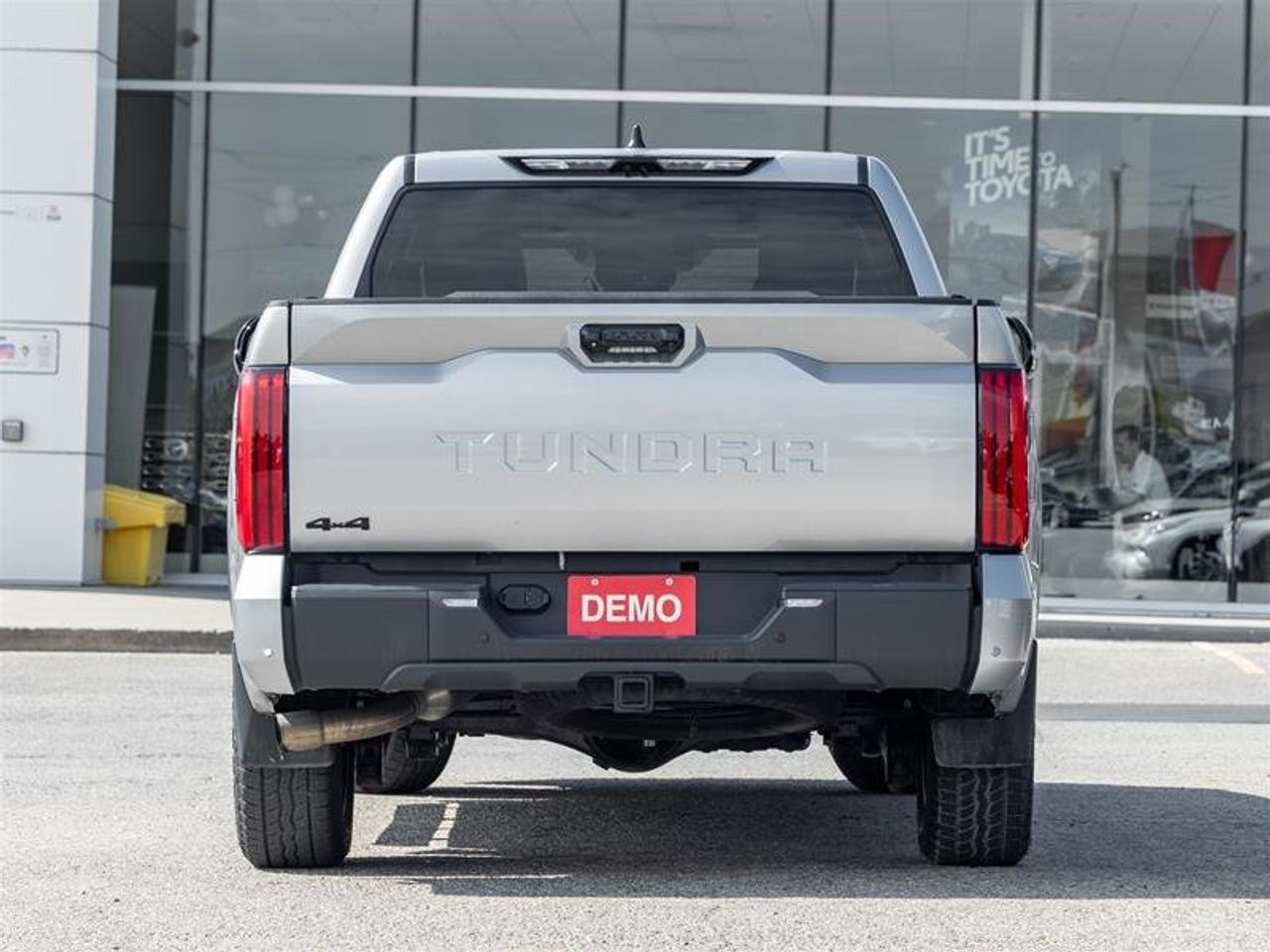 2026 Toyota Tundra 4X4 Tundra CrewMax Limited Pano Sunroof | Backup Cam | Navi | Ventilated Seats | Wireless Charging | Limited Photo