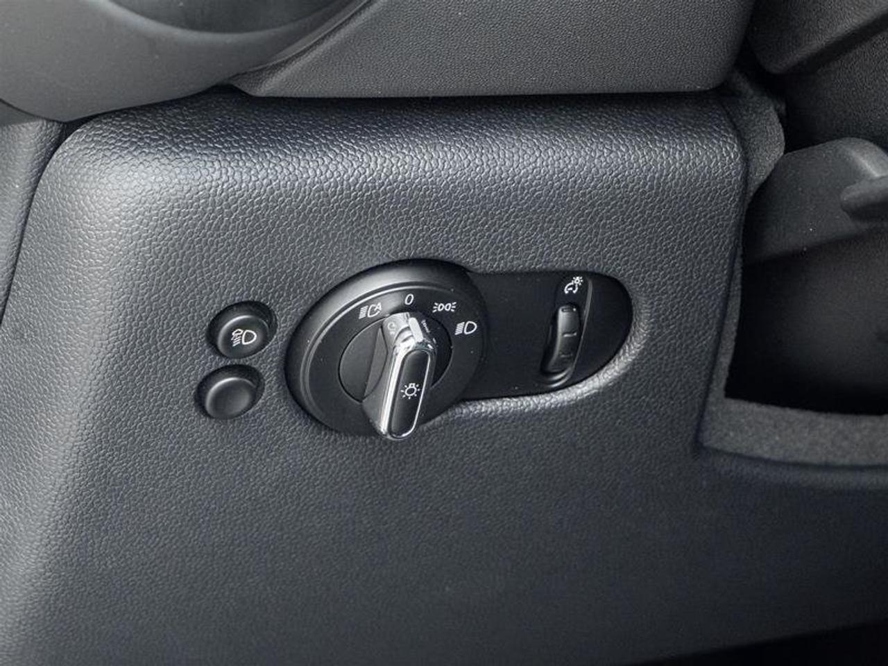 2023 MINI Cooper S 3 Door Photo