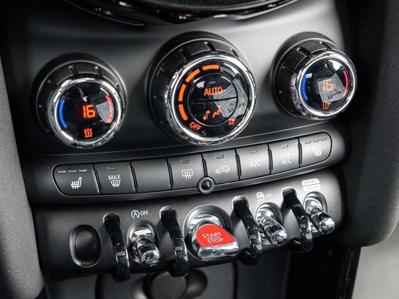 2023 MINI Cooper S 3 Door Photo