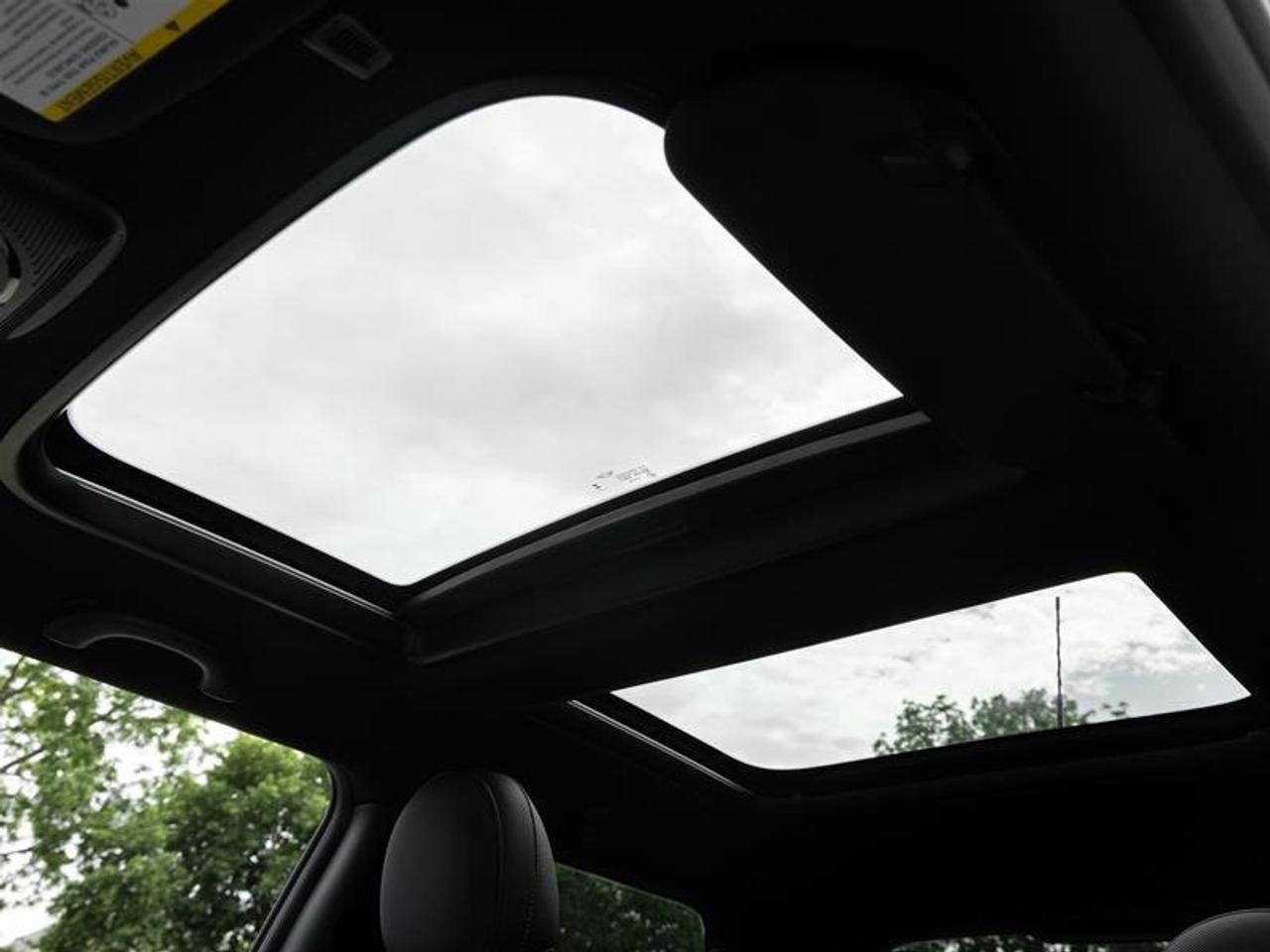 2023 MINI Cooper S 3 Door Photo
