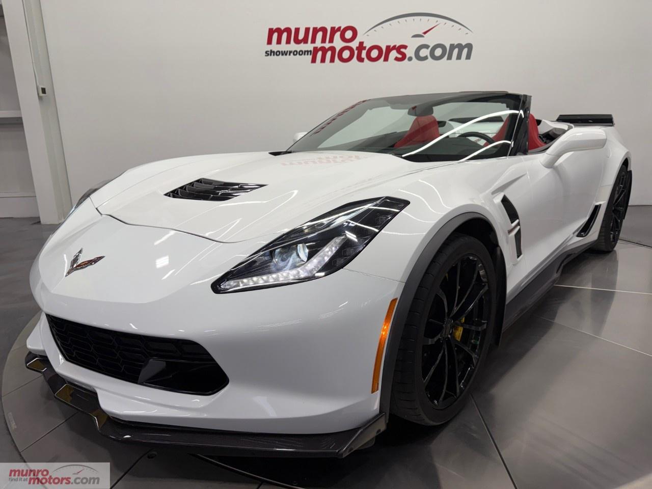 2017 Chevrolet Corvette Grand Sport Convertible 1LT Photo3