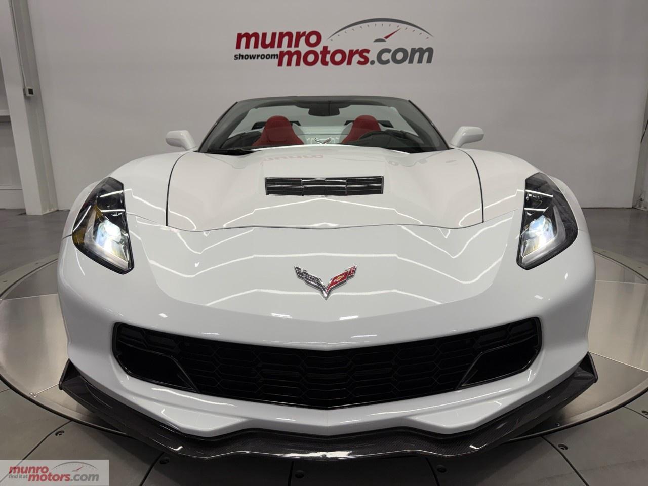 2017 Chevrolet Corvette Grand Sport Convertible 1LT Photo2