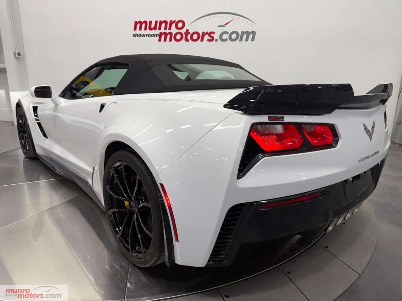 2017 Chevrolet Corvette Grand Sport Convertible 1LT Photo