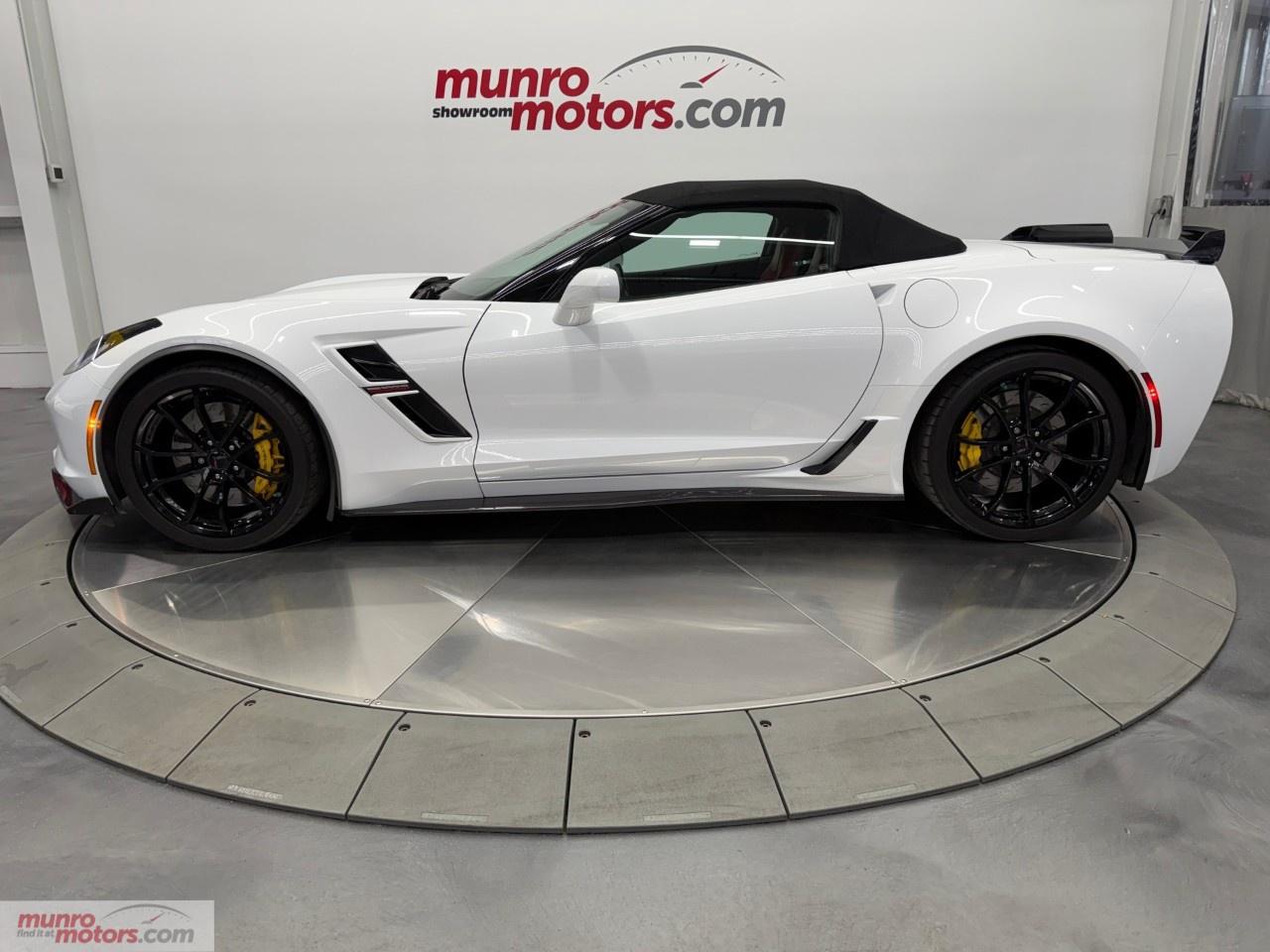 2017 Chevrolet Corvette Grand Sport Convertible 1LT Photo