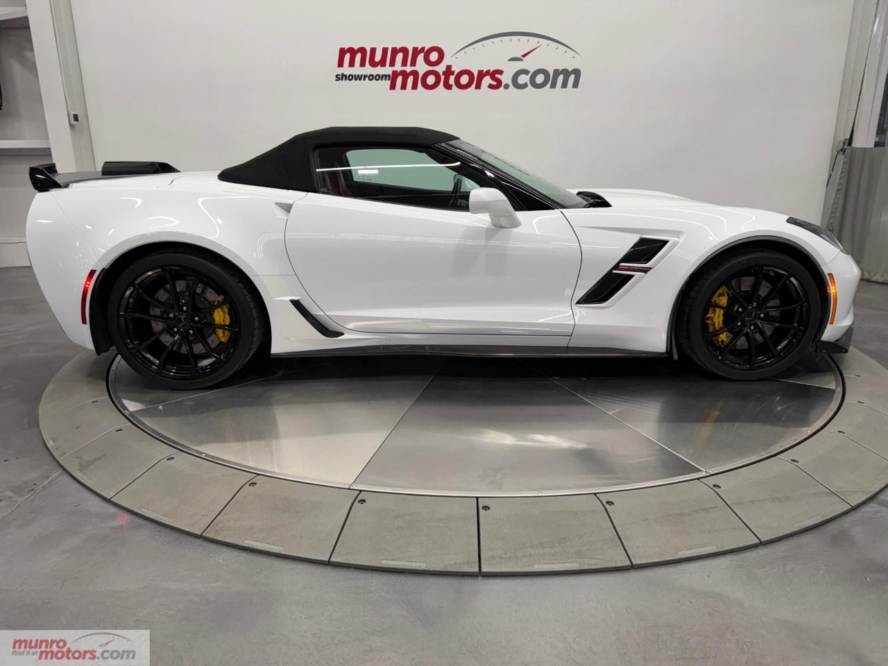 2017 Chevrolet Corvette Grand Sport Convertible 1LT Photo
