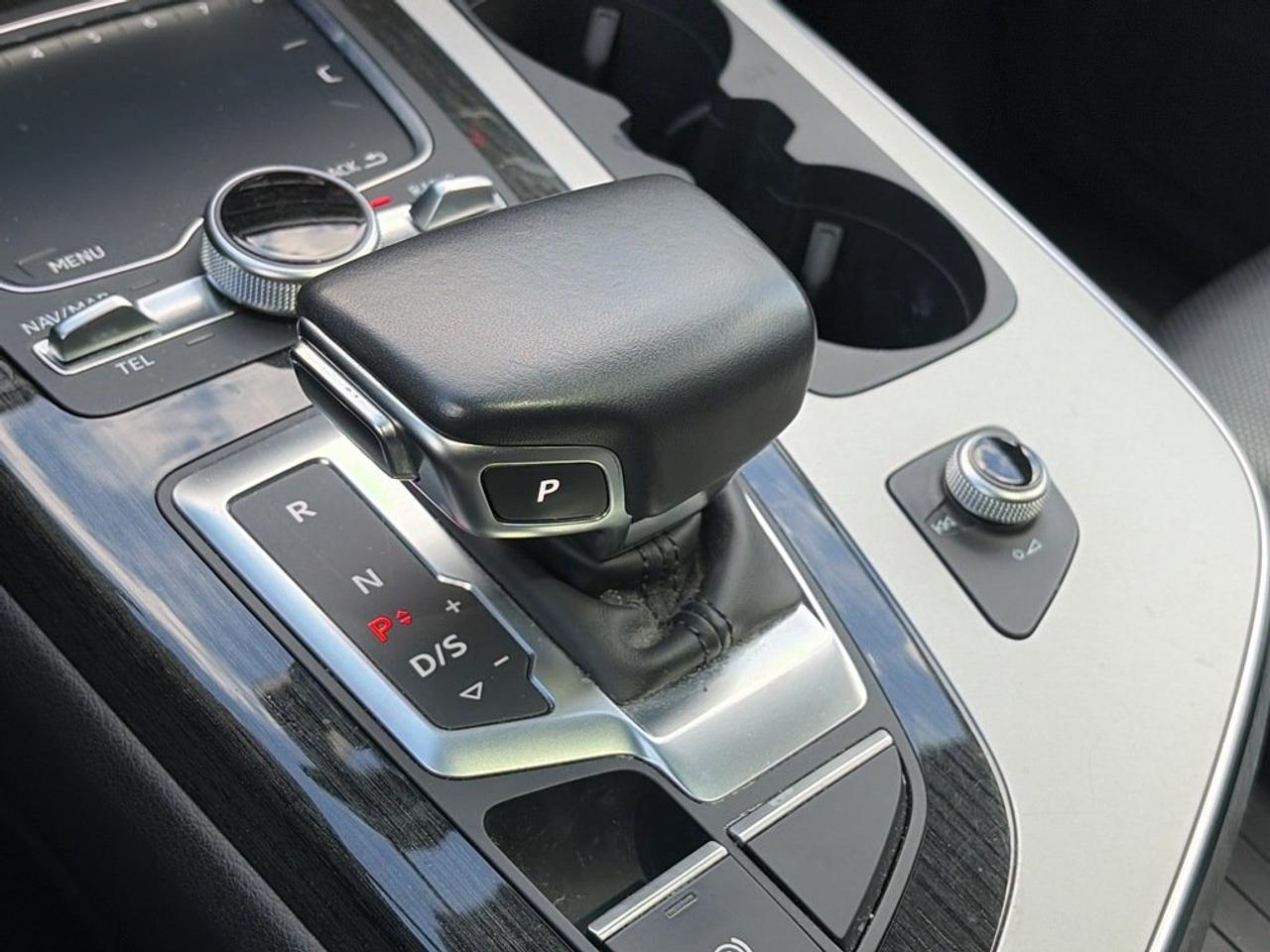 2018 Audi Q7 3.0T Progressiv quattro 8sp Tiptronic S Line Photo