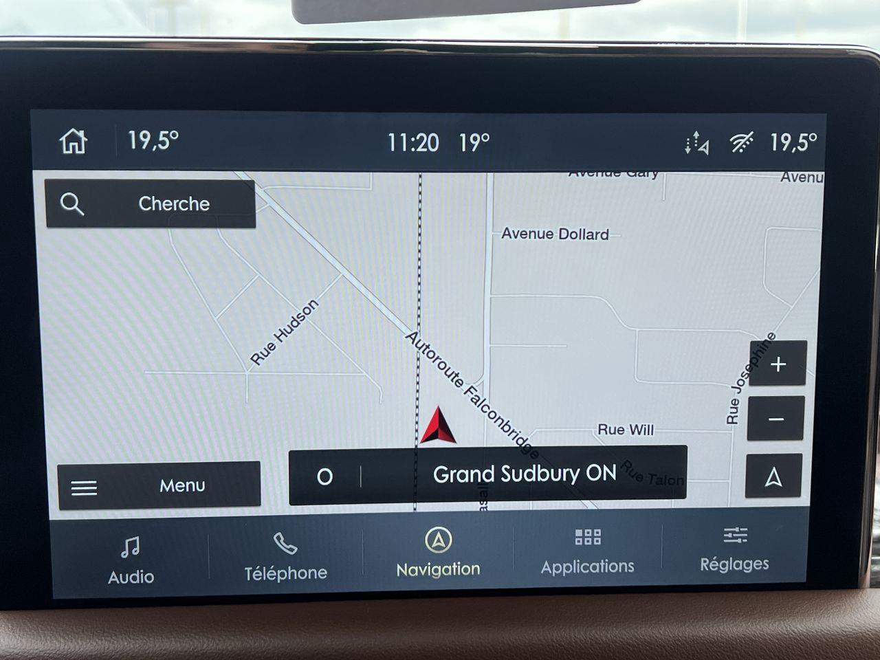 2023 Lincoln Aviator Grand Touring AWD, 6 PASSENGER, MOONROOF, HEATED/COOLED SEATS, BACK UP CAM, NAV, POWER LIFTGATE!! Photo
