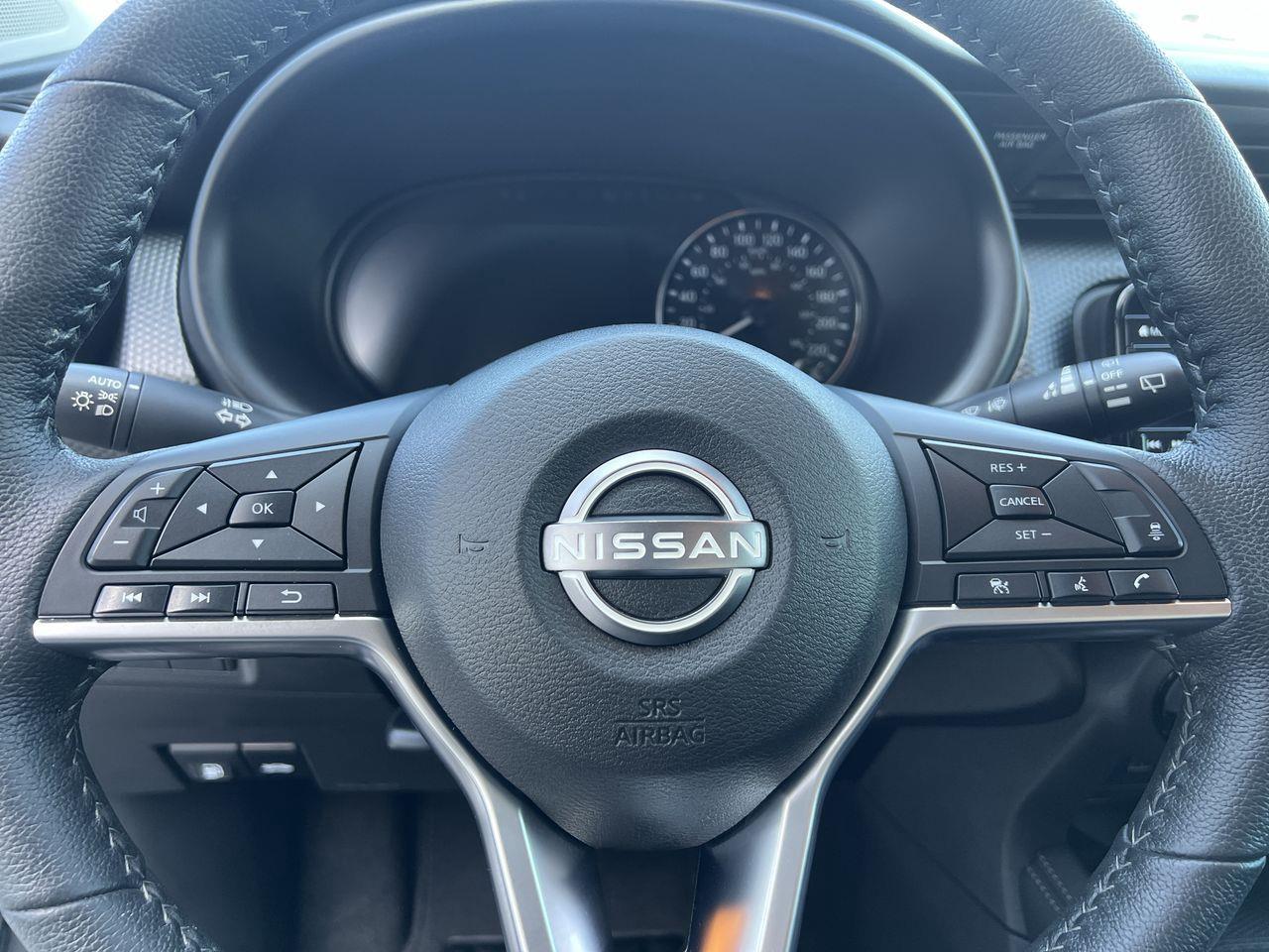 2024 Nissan Kicks SV Photo