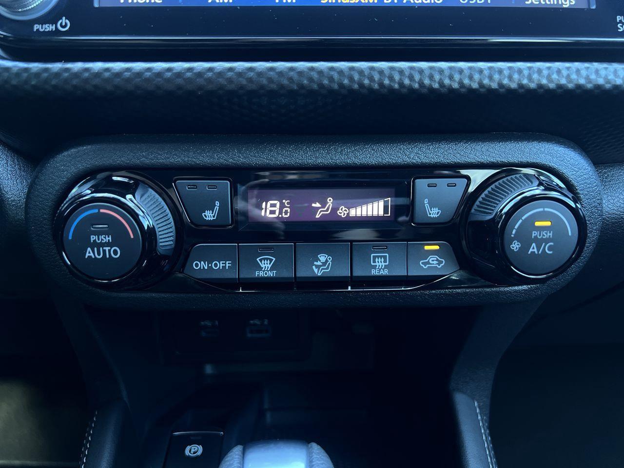 2024 Nissan Kicks SV Photo