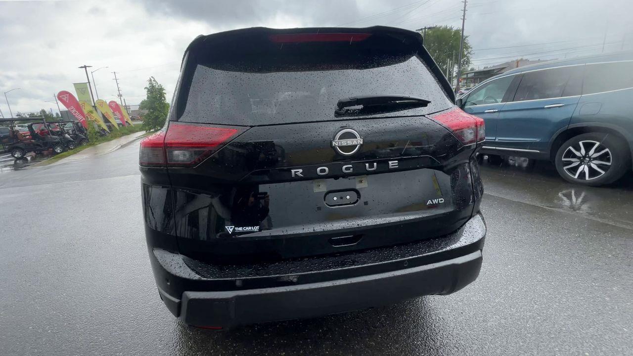 2024 Nissan Rogue AWD, SIRIUS XM, BACK UP CAM, HEATED SEATS, HEATED STEERING WHEEL!! Photo