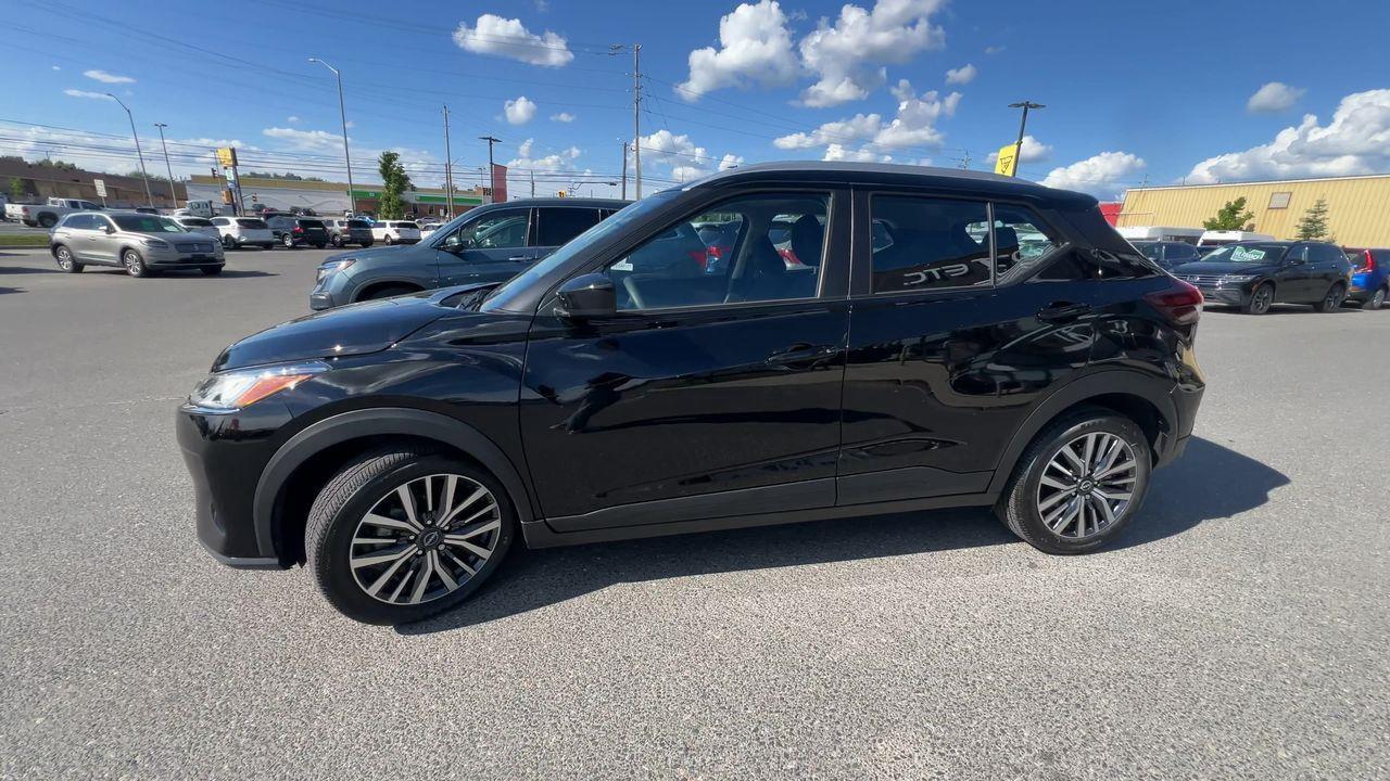 2024 Nissan Kicks SV Photo