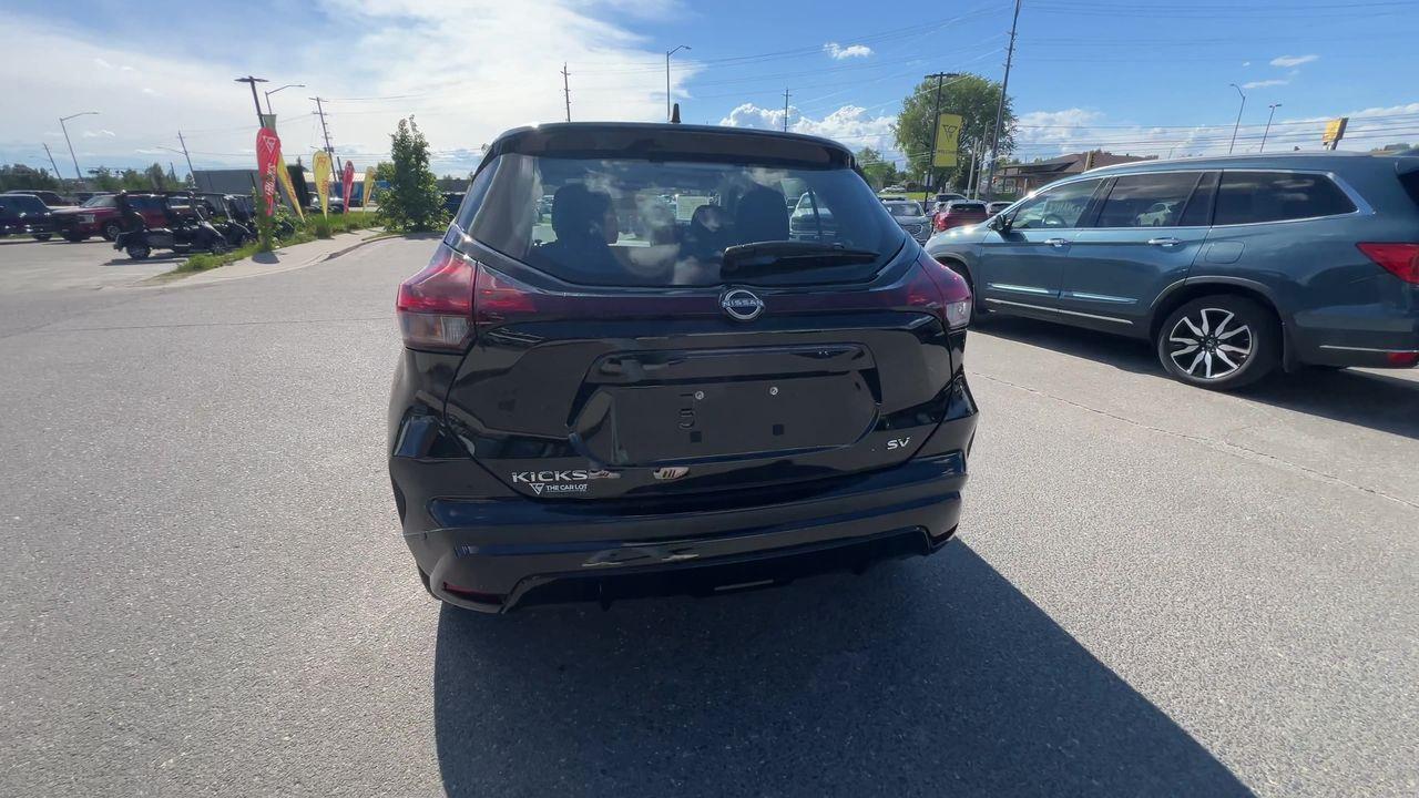 2024 Nissan Kicks SV Photo