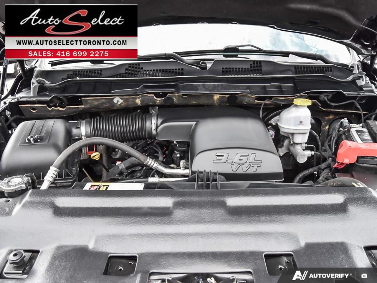 2021 RAM 1500 Classic Warlock 4X4 - SLT - 3.6L V6 - Apple Carplay - Clean Carfax Photo