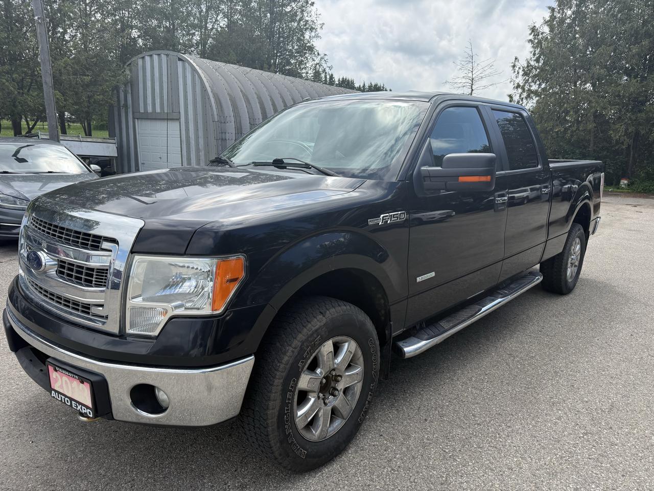 2013 Ford F-150 XLT Photo