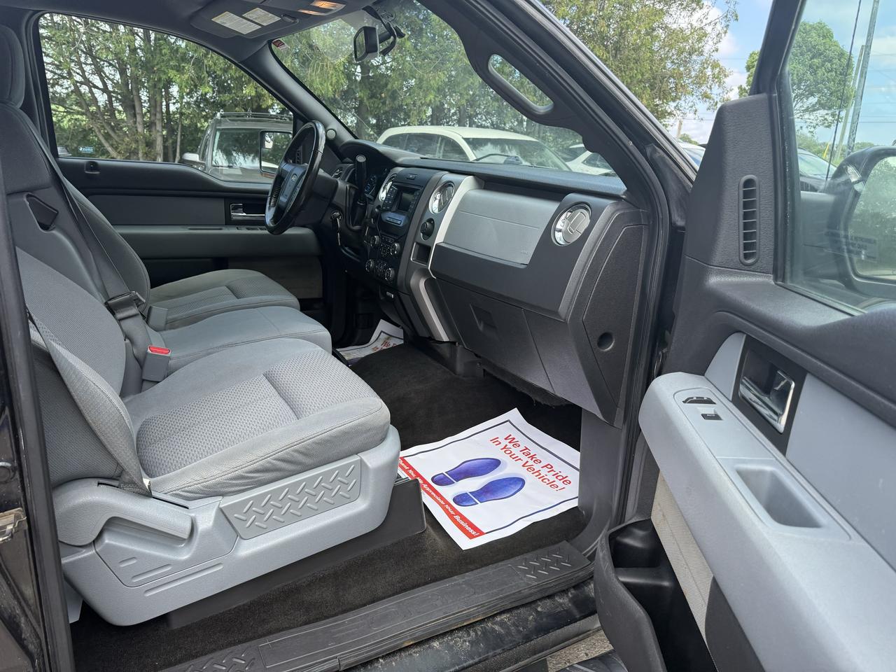 2013 Ford F-150 XLT Photo