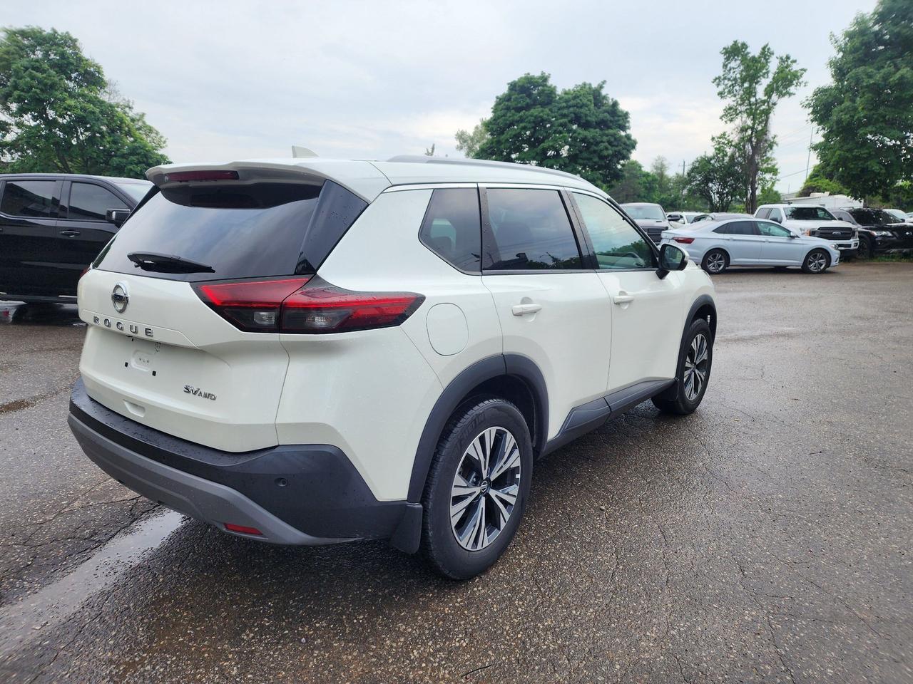 2021 Nissan Rogue SV l Clean Carfax l AWD l Fuel Efficient l Photo