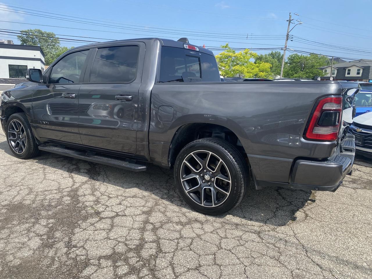 2019 RAM 1500 SPORT 4X4 CREW CAB 5'7" BOX Photo2