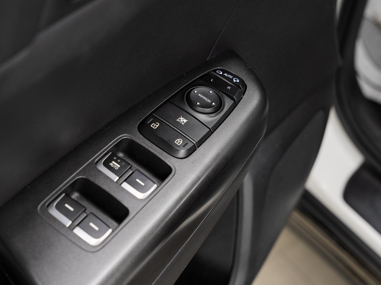 2022 Kia Sportage EX PREMIUM S | Pano roof | Leather | BSM | CarPlay