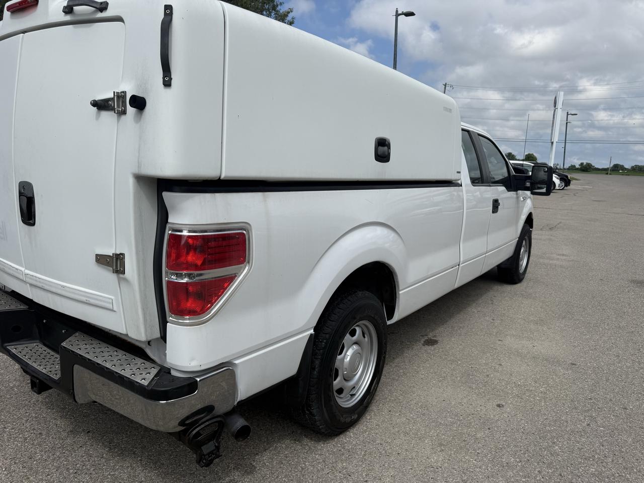 2011 Ford F-150 XL Photo