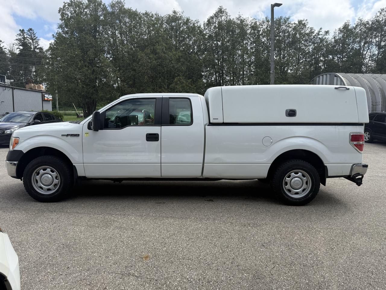 2011 Ford F-150 XL Photo