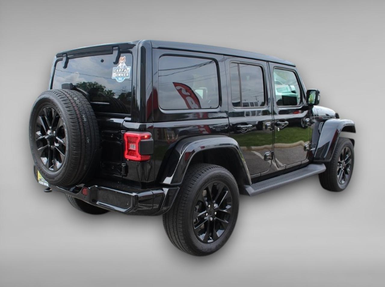 2023 Jeep Wrangler Skytop*Turbo*4x4*Heated Leather*CarPlay*Rear Cam Photo