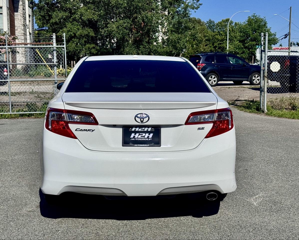 2014 Toyota Camry FINANCING AVAILABLE Photo6
