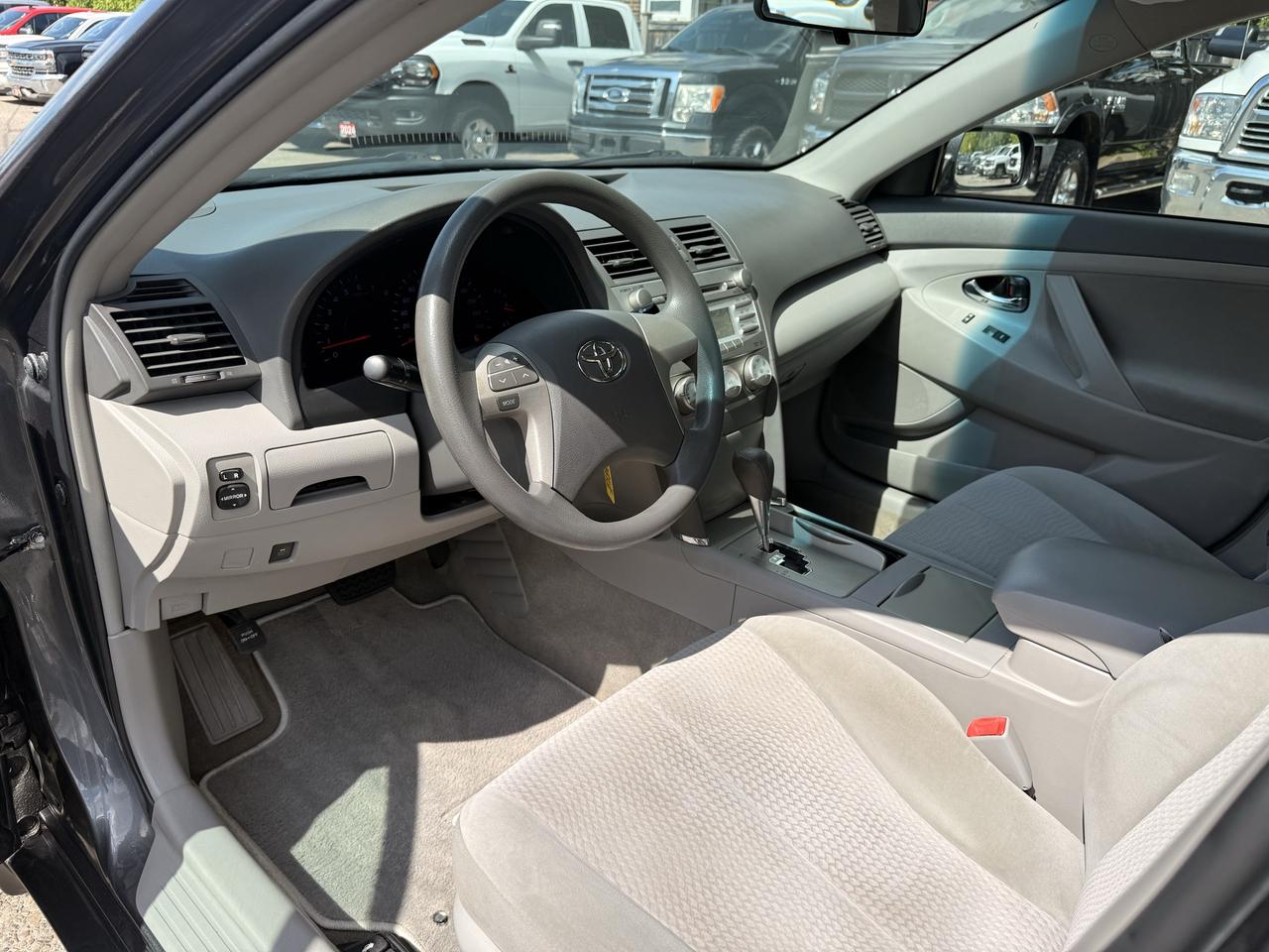 2011 Toyota Camry LE | Clean CARFAX Photo