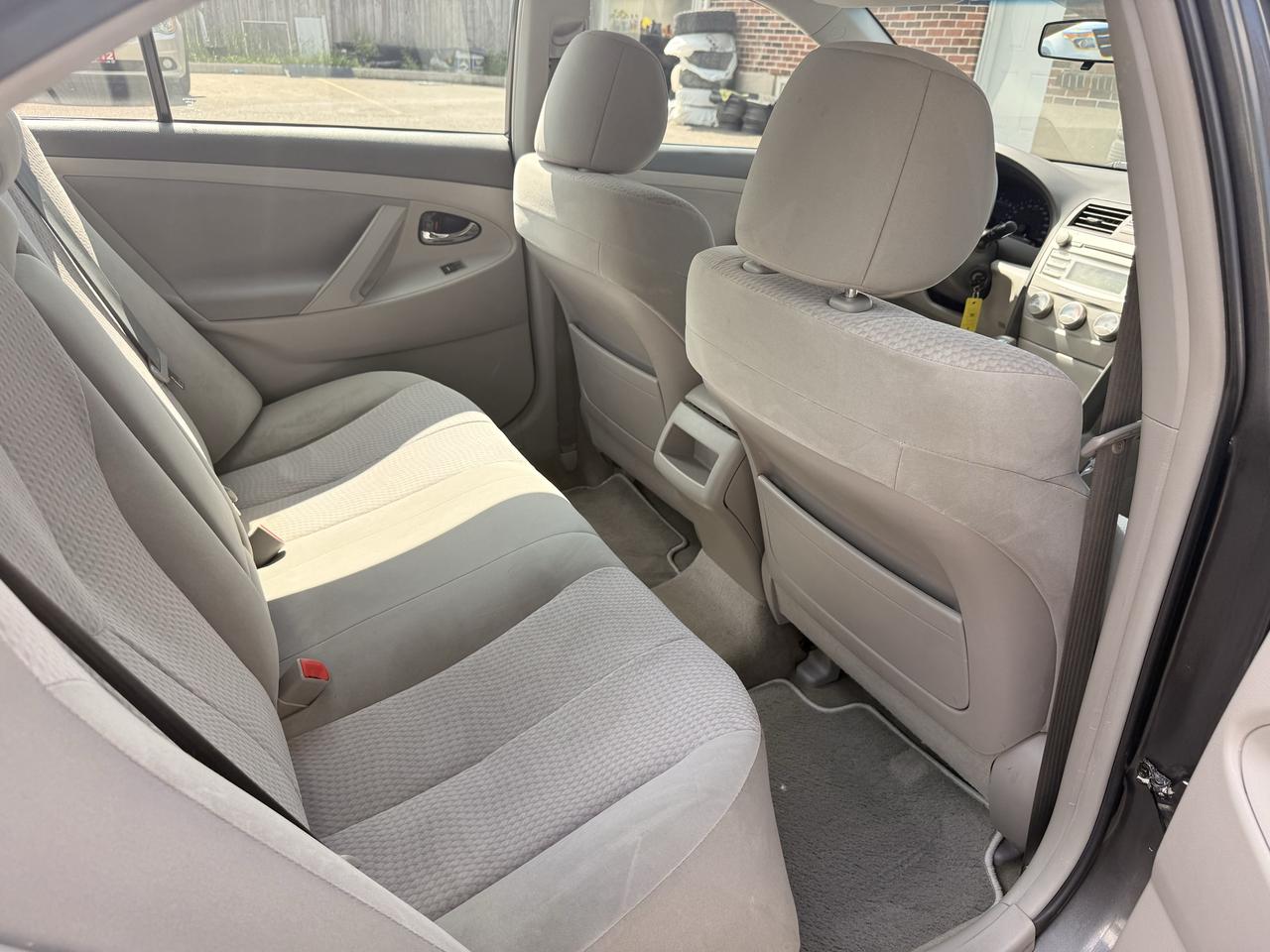 2011 Toyota Camry LE | Clean CARFAX Photo