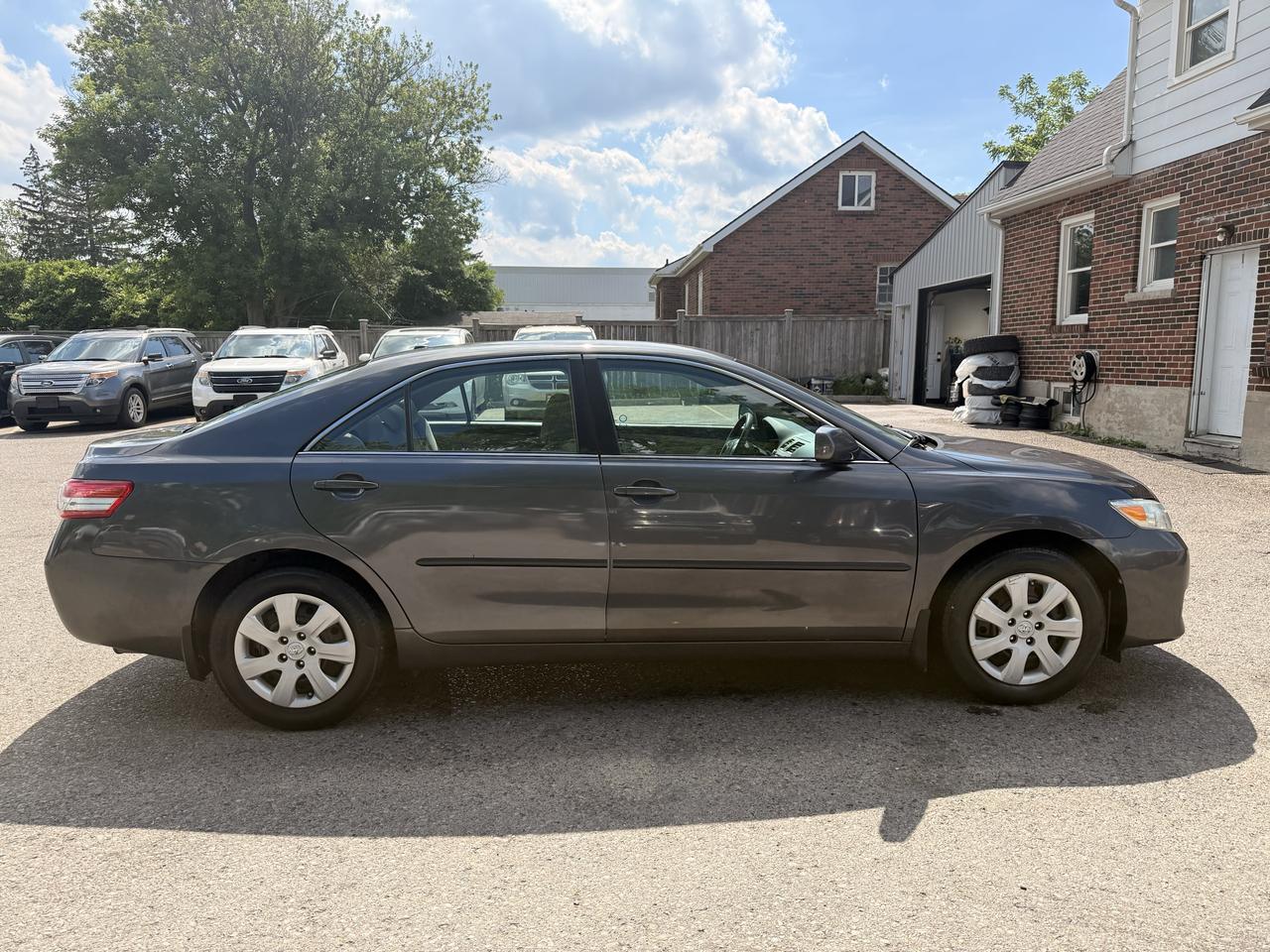 2011 Toyota Camry LE | Clean CARFAX Photo