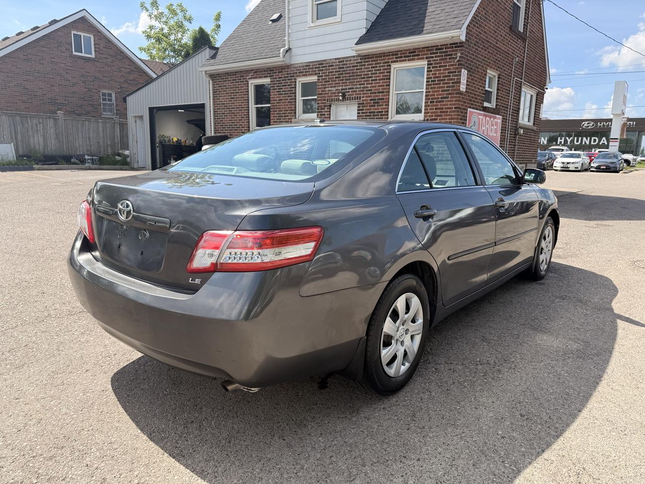 2011 Toyota Camry LE | Clean CARFAX Photo